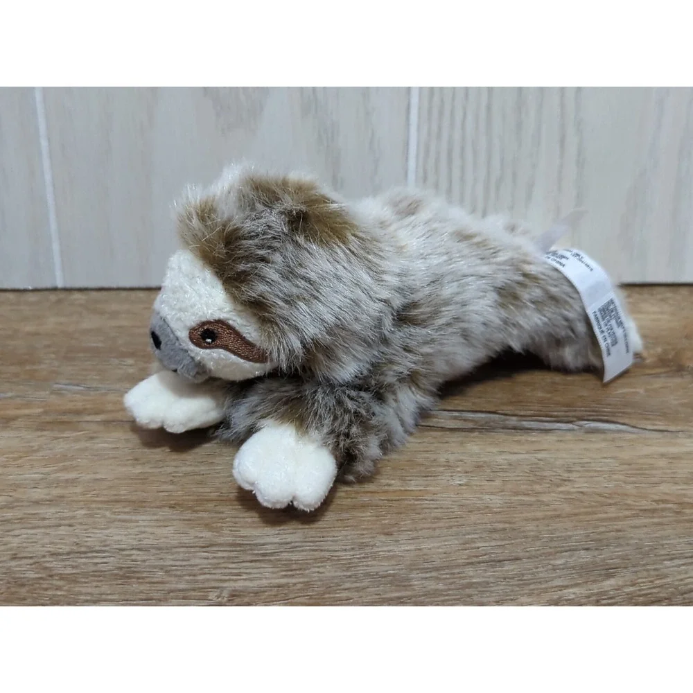 American Girl of the Year Lea Clark 2016 Three Toed Sloth Plush Pet - Picture 5 of 11